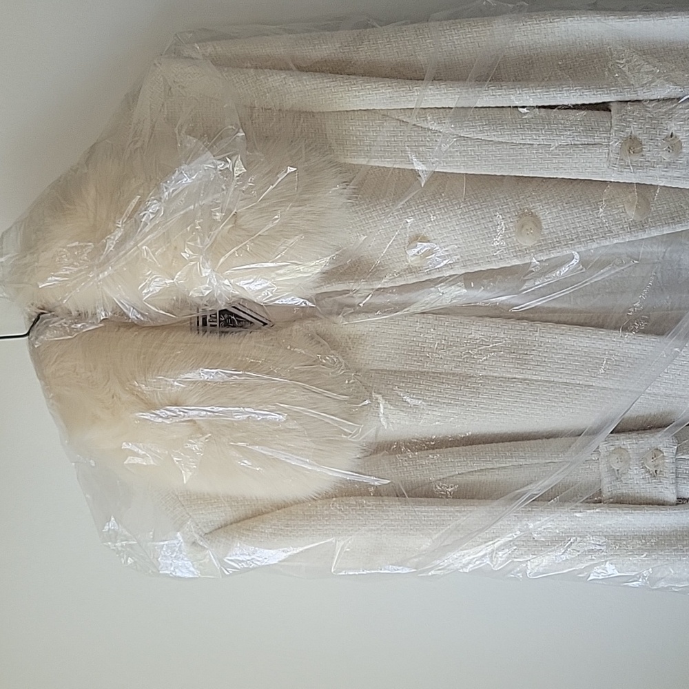 Marvin Richards fox fur tweed style Wool coat cream beautiful size 10 fur colar